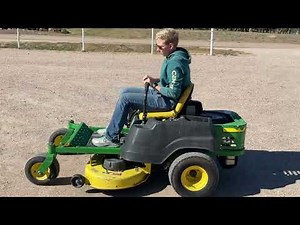 2009 John Deere Z225 EzTrack Lawn Mower