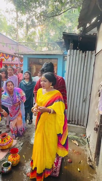 বৌদিটা সয়তানি করে সুধু 😂☺️🥰#viralvideo #foryou #fyp #vaiprofycaramba #vaiprofycaramba @🎀_Sukanya_🎀 @TikTok @TikTok Bangladesh @For You