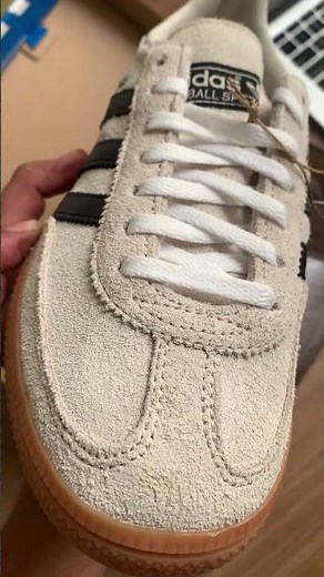 Zapatillas Adidas Originals Handball Spezial #adidas #sneakers #shoesfashion
