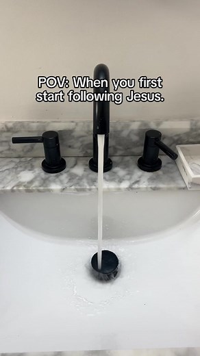 300K views · 10K reactions | Jesus washes us CLEAN 懶 #christiantiktok #relatable #christiangirl #jesus #christian #bibleverse #bibleverse #gospel #trending #motivation #viral #God #dailybible #fyp #Godisgood #testimony | Ashley Hetherington | Facebook