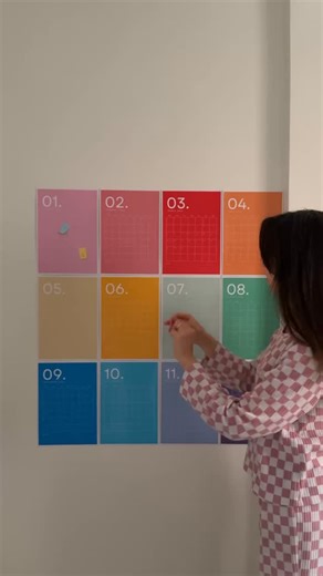 ‎Diana Magdy | ديانا مجدى‎ | Your whole year in one view 👀 Create your own colorful wall calendar 📆 Link to print in my story 🔗 | Instagram