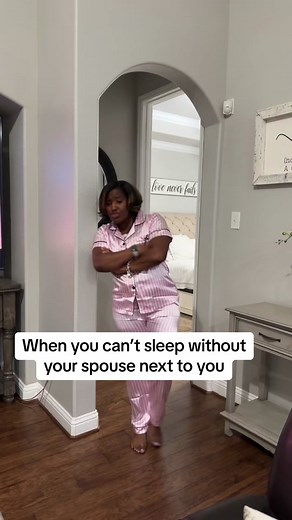 Lets go to sleep 😬 #foryoupage #fyp #hfam #bedtime #marriage #couplestiktok #funny