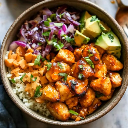 Cranberry Brie Sourdough Pull-Apart Bread This delightful bread is perfect for sharing with friends and family. The combination of tangy cranberries, creamy Brie cheese, and warm sourdough bread will surely be a hit at any gathering. Ingredients: 1 large round loaf of sourdough bread 8 oz Brie cheese, cut into small cubes 1/2 teaspoon garlic powder 1/2 cup dried cranberries 1/4 cup chopped fresh parsley 1/4 cup melted butter Directions: 1. Preheat Oven: 1.1. Preheat your oven to 350°F (175°C). 1