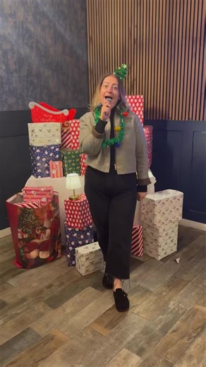 CHRISTMAS COMPETITION 🎄❤️ THE WINNER IS ... ⬇️ Congratulations, we look forward to seeing you very soon. Happy Christmas Eve everyone ❤️ | Oaklands Hotel, Norwich