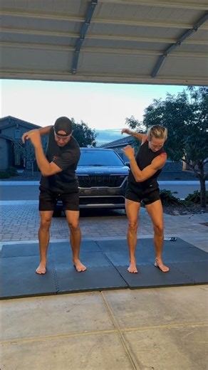 Our 5-Minute Morning Lymphatic Flow | What We Do Before Every Workout #20minuteworkout