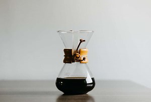Chemex Coffee | The Ultimate Brewing Guide