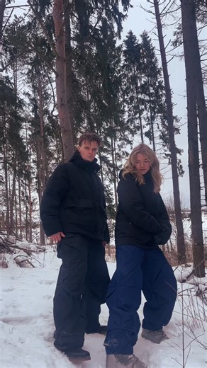 Mila Saulė Kliučinskaitė on Instagram: "Valentininiai su folds01"