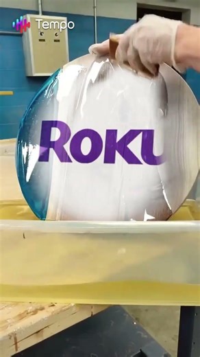 Glue wood of Roku logo