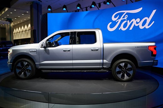 Ford Accelerates Shift to EVs With $20B Reorganization