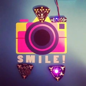 Get flashy and create wall art, mix up your own designs and draw your own circuits with electroninks! ___🖊⚡️#circuitscribe #craft #smile #makers #electronics #papercraft #homedecor #popart #lights #art | IWorld Australia Pty Ltd