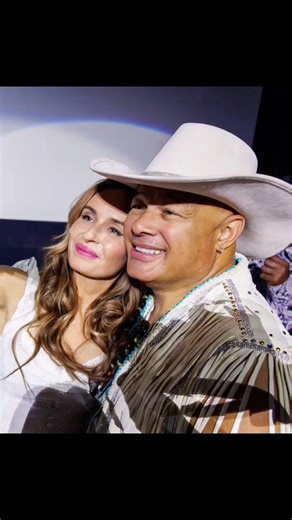 Felt like family at Narada Michael Walden’s album release party last week. Fun fact: My high school jazz band performed at Narada’s house and I first met him when I was 16. What an inspiration he was to us! Narada and I laugh now because we had no idea back then that our paths would cross again in 2011. We toured Japan in 2012 and I have since recorded on six of his solo records, including this newest release. What an honor! For Cool Bounce, the track you hear in this post, I actually laid down 