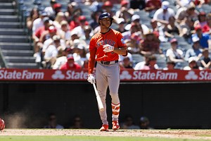 Astros Star's $100 Million Contract Extension 'On Hold' After Agent Change