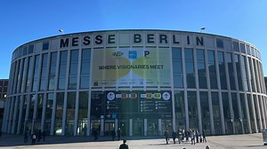 🌍 Think beyond cutting - think future-proof production. Zünd delivers more than machines: it provides customized solutions that grow with your business. 🔧 Modular upgrades 🧠 Smart software integration 🛠️ Comprehensive service & genuine consumables With Zünd, you're investing in efficiency, flexibility, and sustainability - all in one solution. 📍 Hall 27 | Booth B30 | FESPA Berlin #SustainableManufacturing #ReliableAllrounders #zundcutter #ZündSolutions #fespa2025 | Zünd Systemtechnik AG