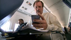 Gogo to Begin Using Satellites for In-Flight Wi-Fi, Speeding Downloads