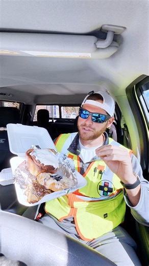 Blue Collar Food Review : Hummingbird Baker, Water Valley MS #reels #food #bluecollar #bakery #educational #fascinating #amazing #review #positive | Trafficlightdoctor Steven