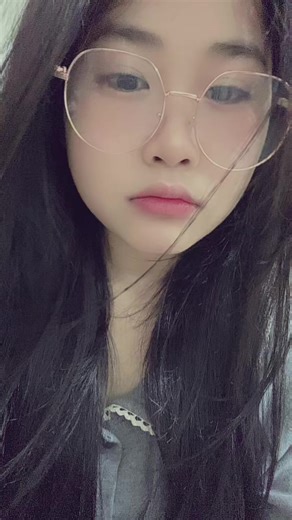 Video của Ehehe (@off_tic_toc) với bản nhạc nhạc nền - ☁️ 𝓙𝓾𝓶𝔂 ⋆｡ﾟ - 𝘼𝙣𝙝 𝙏𝙝𝙮