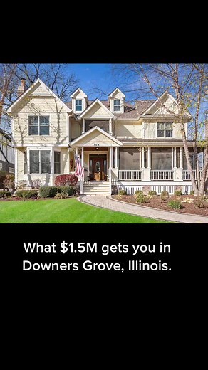 Contact Stephanie Kramer with Keller Williams experience! 708-612-0584 #luxurylisting #downersgrove #forsale #downersgroverealestate #illinois #trending #dupagecounty