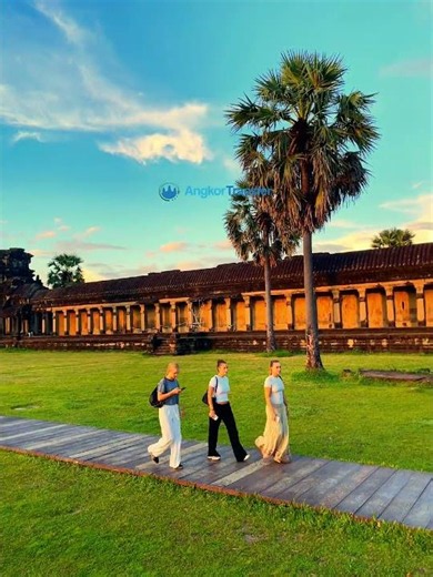 Sunset at Angkor wat, Siem Reap Cambodia