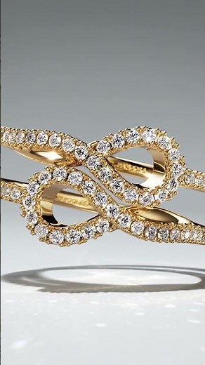 Diamonds on repeat. New diamond pavé styles from Pandora Infinite.