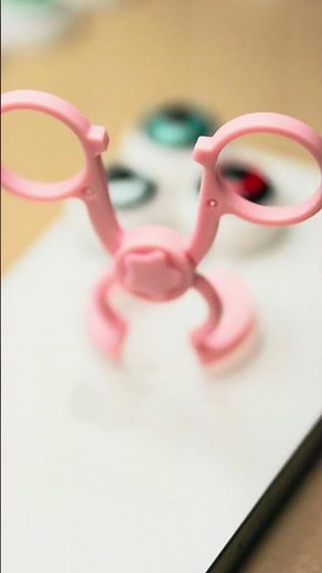 Eye Lens Applicator [4K HDR HLG]