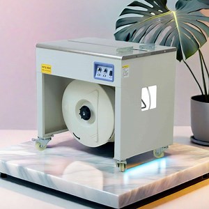 [Hot Item] High Table Professional Semi Automatic Carton Box Bundle Wrapping Strapping Machine