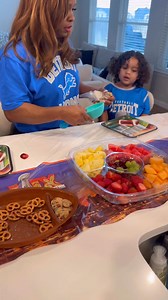 What’s Cooking Up In The Kitchen Mini Vlog part 2 #foodblogger #momlife #kids #minivlog #family #dallasbloggers | Melanie Wood