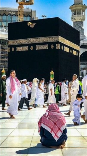 meri ulfat madine se 🕋🕌#shorts #shortvideo #viralvideo #islamic#islamicvideo
