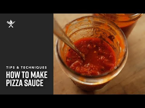 Homemade Pizza Sauce Recipe – Quick & Easy