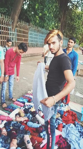 🙏😢Halat bure the To Kya Hua magr kabhi kisi ki aukat dekh kar Mohabbat mat karna 🤦‍♂️#BackbenchersOnFlipkart so guys support me🙏