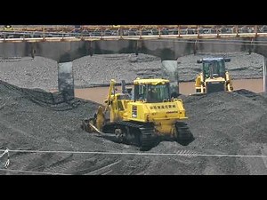 コマツ ブルドーザ (D85EX,D85A)