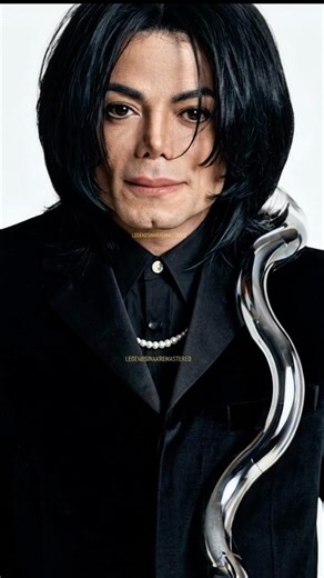MICHAELS VOGUE PHOTOSHOOT IN COLOR 2007 😍 #michaeljackson#king#moonwalk#legend#concert#viral#2007