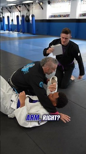 This is the wrong way to do a head arm triangle!🔥🥋