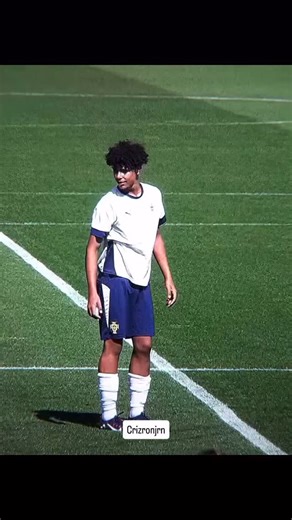 Cris Jr on Instagram: "Training 💪🏋️‍♂️ #CristianoRonaldojr"
