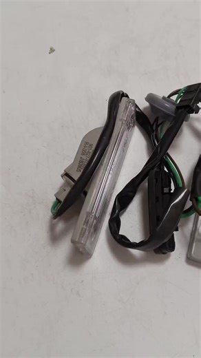 90767573工厂后牌照灯雪佛兰科鲁兹销售批发汽车配件备件