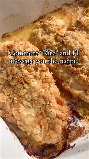 So excited to share our new recipe! 🎉 Ritz Cracker Chicken is the perfect comfort food recipe. Baked in the oven, it’s tender and juicy with a satisfying crunch! 🙌🏼 Even better, this simple recipe is ready in less than 60 minutes.🧀 Recipe Ingredients: 🔶Flour 🔶Salt and pepper 🔶Eggs 🔶Ritz crackers 🔶Garlic powder 🔶Chicken breasts 🔶Butter See, I told you it was EASY!🙌🏼 Comment “Ritz” and I’ll message you the recipe straight to your inbox! #allthingsmamma #easyrecipes #todayfood #eeeeats