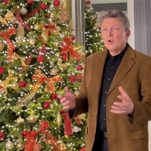 1.3K views · 48 reactions | The Christmas Collection by James Kilbane. Streaming link: https://symphony.to/james-kilbane/the-christmas-collection-clean #Christmascarols #Christmashymns #Christmasmusic #Christmas2025 | James Kilbane Music | Facebook