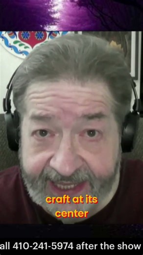 UFO ENCOUNTER! Witnessing a Strange Light and Object