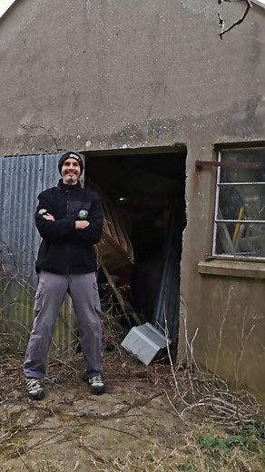 11K views · 1.4K reactions | This barn find episode has it all - an excavator, a tractor, and of course a rare gem barn find car. With some help, the owner assembled tools and warm clothes, and then set about the mammoth task of extracting the car without damaging it. Destination? His nearby home workshop. This episode contains copious Carchaeology and Cardening! 5pm tomorrow.  #BarnFind #classiccar #abandonedcar | The Late Brake Show | Facebook