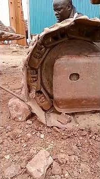 Komatsu Excavator Master pin fix #mechanical #komatsu