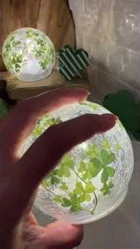 St Patrick's Day Decorations with LED Lights, Set of 2 Crackle Glass Shamrock