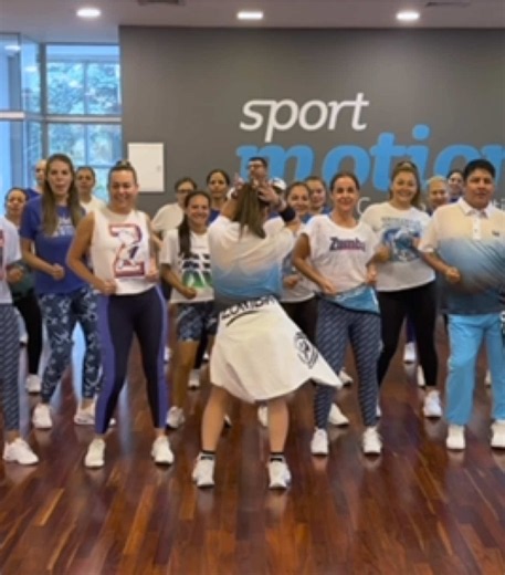 Coreografía Zumba 'Compa Coleto' Aria Vega — Parte 1