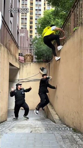 I stand in the fierce wind and ask the world, who is the hero! #funny #comedy #parkour