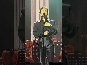 il volo in concerto live canta O SOLE MIO 16 12 2025 @ilvolosim31