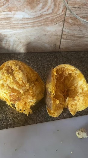 How to Prepare Creamy Pumpkin Puree at Home