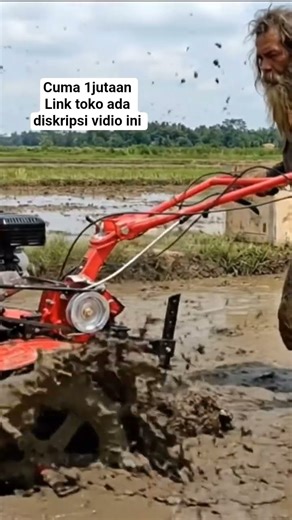 pake traktor sawah mini KULTIVATOR 52CC kerjaan cepat selesai 🥰 #shopeevideo