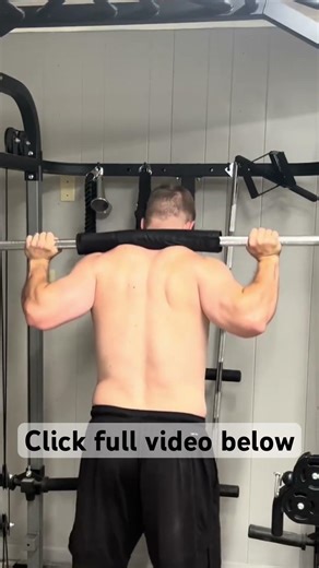 Smith machine calf raises 3 x 10, 255 pounds