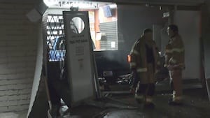 Truck crashes into north Edmonton vape shop, police investigating