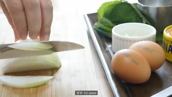 맛있는 한그릇~ [참치마요덮밥:a bowl of rice topped with tuna and mayo ] [그녀의요리 : hercooking]