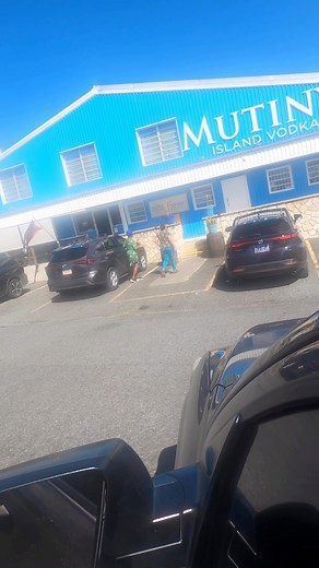 Spinning the Farm 🛻 | Love-Croix