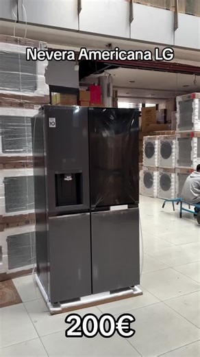 💎 Frigorífico Americano LG InstaView GMG961EVKE – Tecnología y Elegancia en tu Cocina Si buscas un frigorífico grande, moderno y práctico para el día a día, este modelo de LG es una apuesta segura. Combina diseño sofisticado con tecnología avanzada pensada para hacerte la vida más fácil. 🔹 InstaView Door-in-Door: toca dos veces el cristal y visualiza el interior sin abrir la puerta. Más comodidad y mejor conservación del frío. 🔹 Sistema No Frost: evita la formación de escarcha y mantiene un r